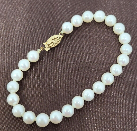 14k Yellow Gold Akoya Pearl Bracelet 6.5'', 6.5mm, 24 Pearls