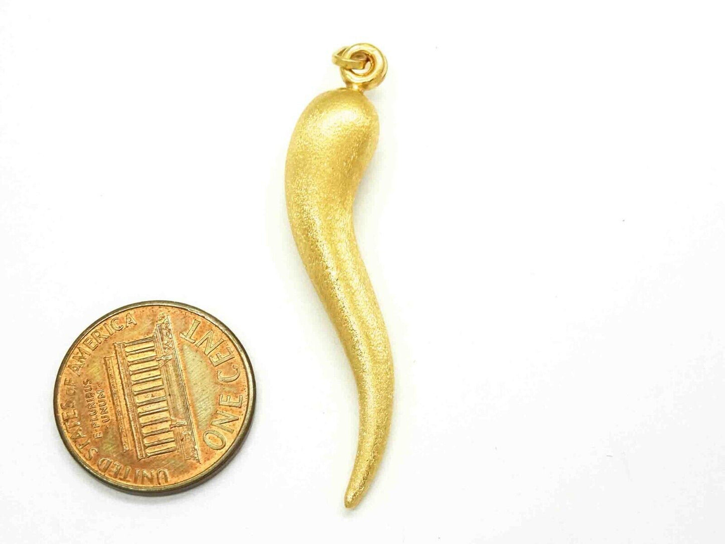 Italian Cornicello Horn Luck Pendant 18k Yellow Gold Brushed Satin Finish