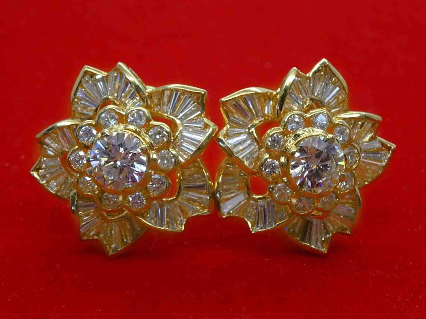 5.10ct tw Natural Diamond Cluster Burst Omega Clip Earrings 18k Gold