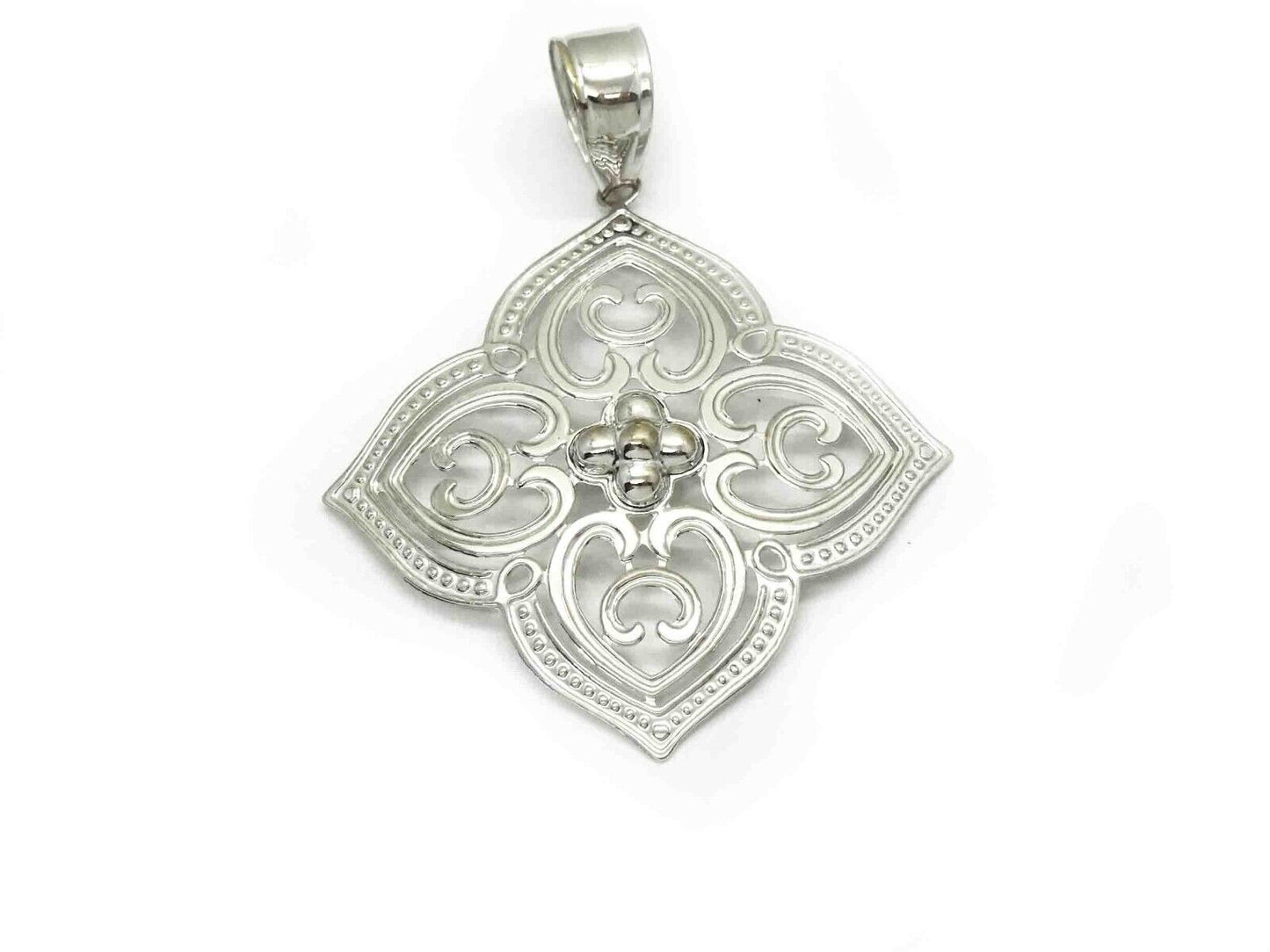 Light Quatrefoil Design Open Filigree Pendant 14k White Gold