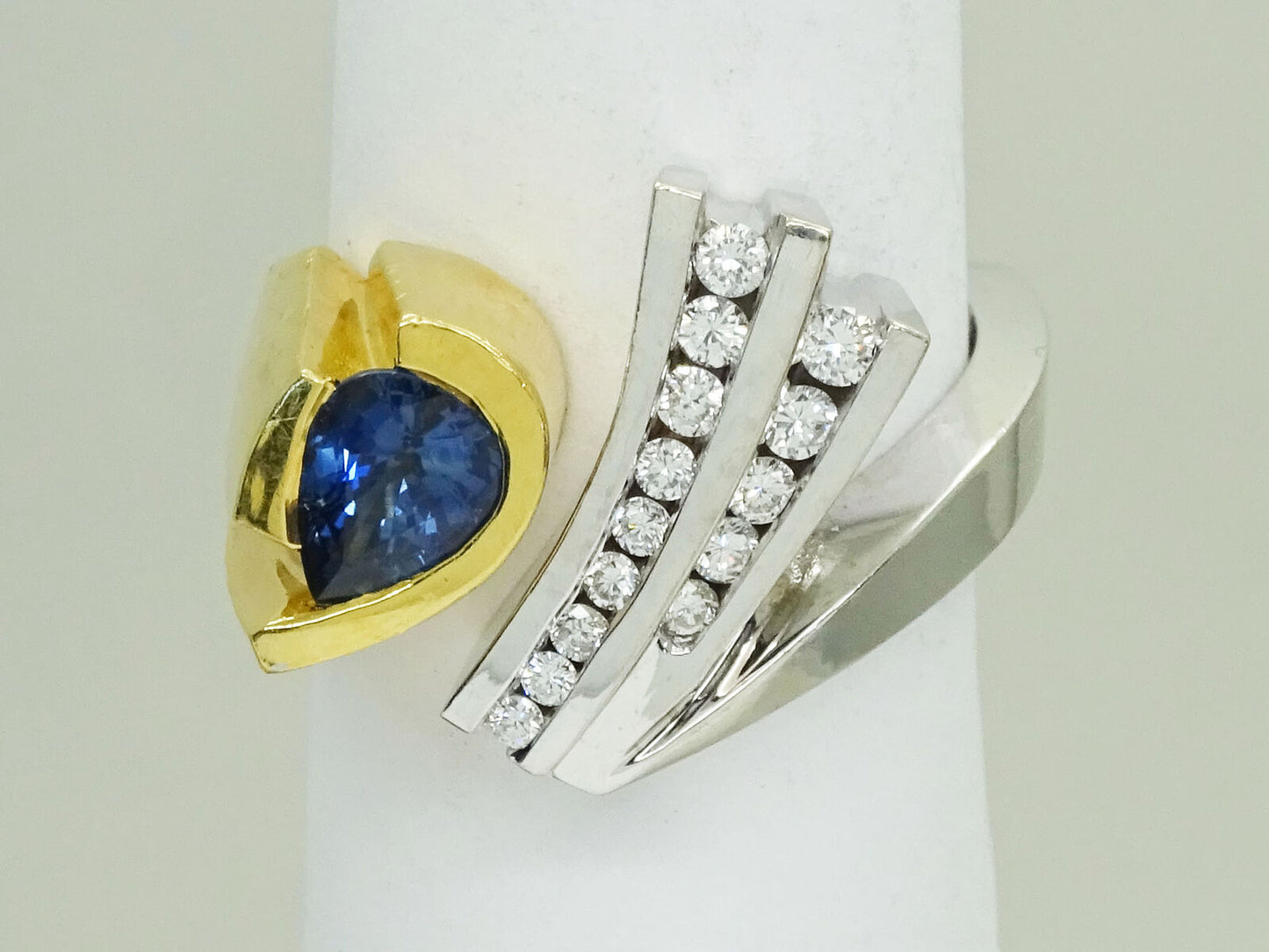 1.27ct tw Natural Sapphire & Earth Mined Diamond Ring 14k 2-Tone Gold Size 6.5