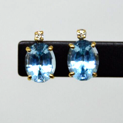 5cttw Oval Cut Blue Topaz & Diamond 14k Gold Stud Earrings