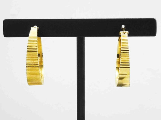 Wide Bottom Round Ridged Hoop Earrings 14k Gold