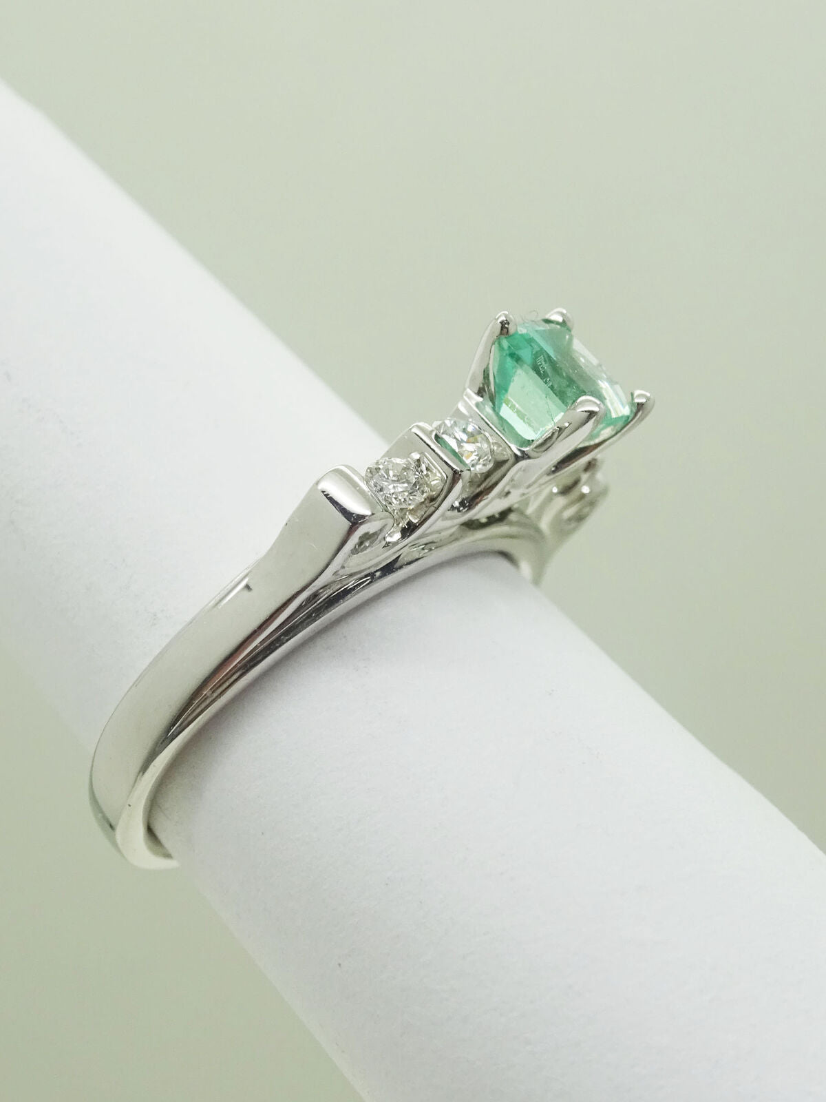 0.66ct tw Square Natural Emerald & Diamond Ring 18k White Gold Size 4.75