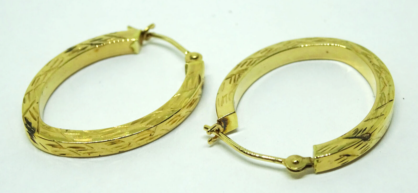 Lightweight Hollow Oval Hoop Earrings 14k Yellow Gold