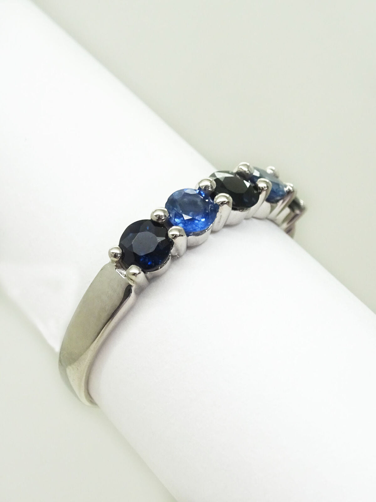 Natural Light & Dark Blue Sapphire Band Ring 14k White Gold Size 9.75