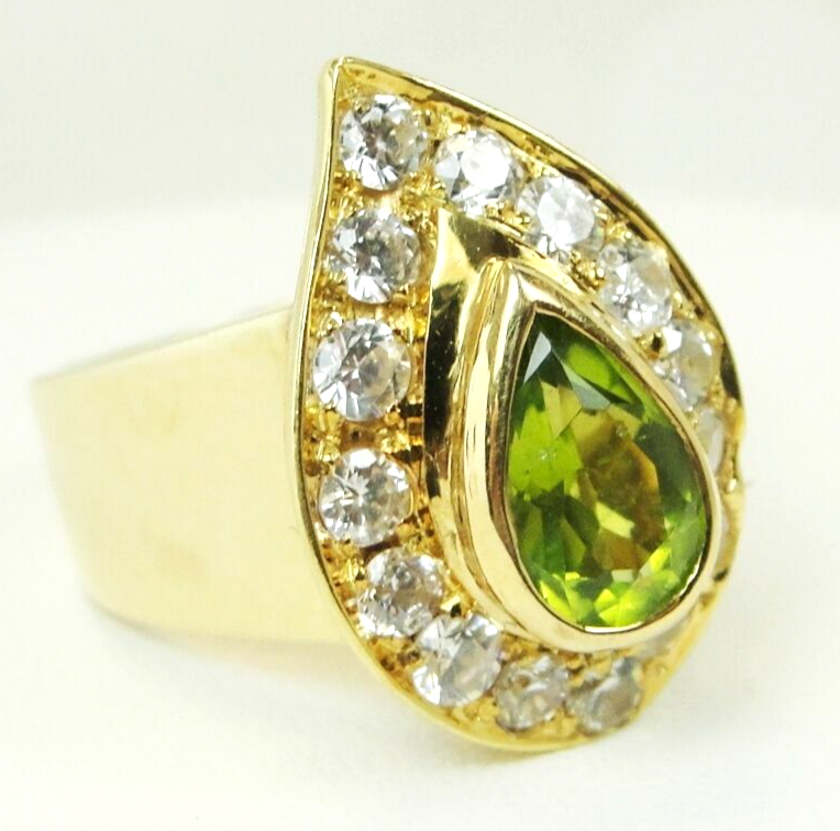 Brilliant Green Pear Cut Peridot & CZ Ring 14k Gold Size 7.5