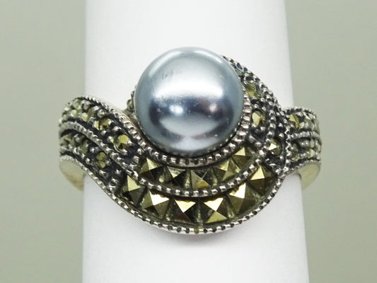 Judith Jack Sterling Silver Marcasite Gray Faux Pearl Ring Size 6.25