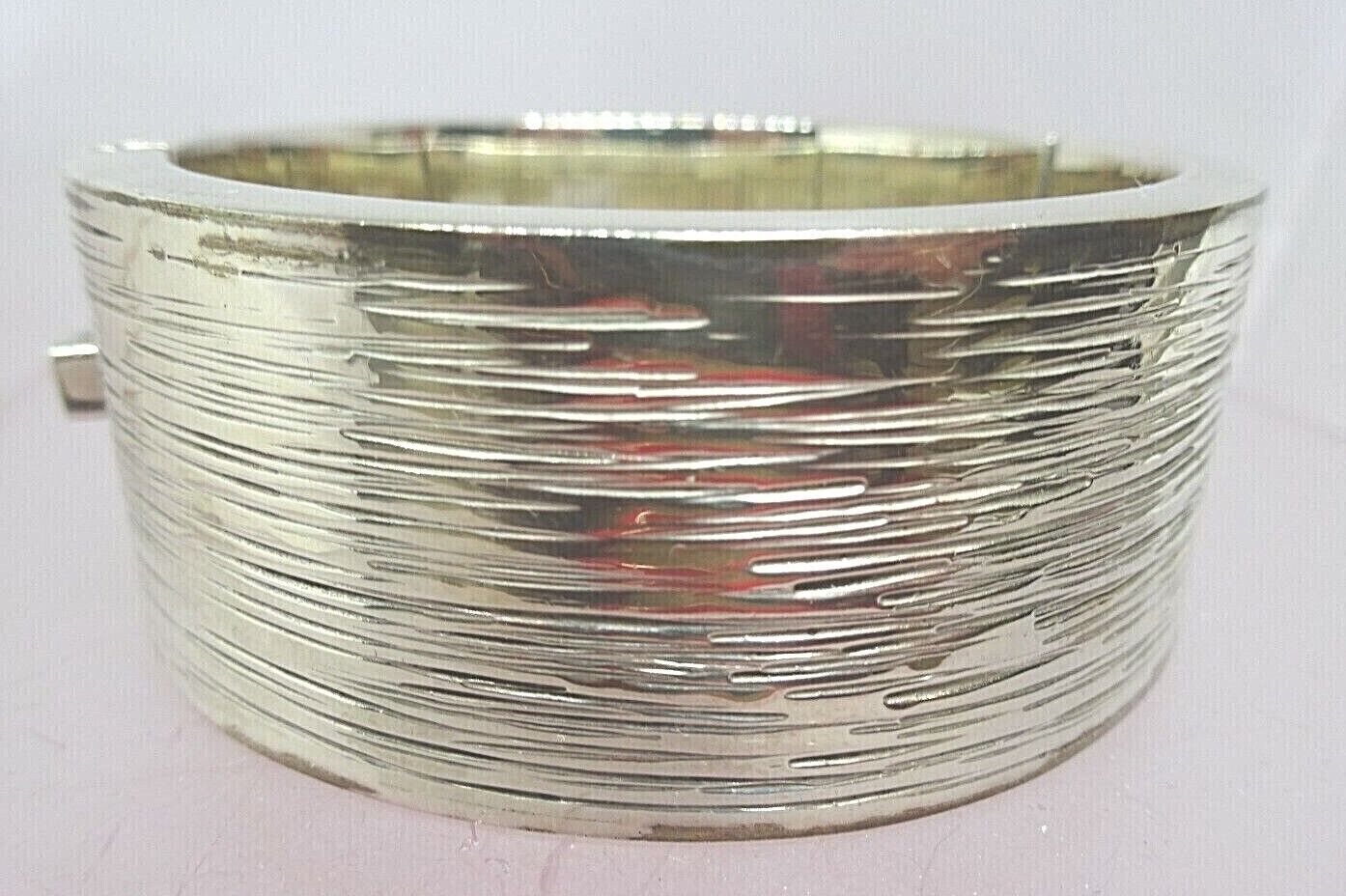 Mexican Large Heavy Sterling Silver Hinged Bangle Cuff Bracelet