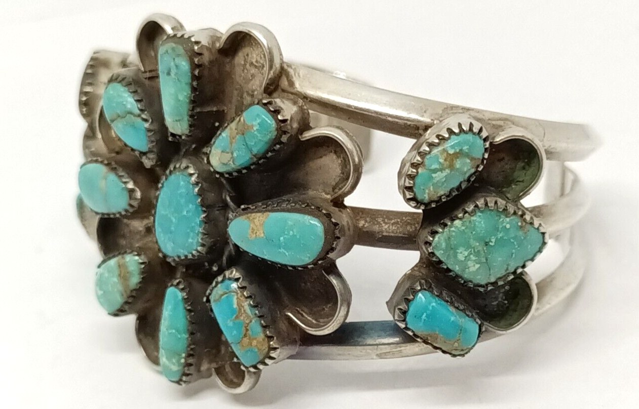 Native American Sawtooth Bezel Turquoise Sterling Silver Cuff 51.1 grams