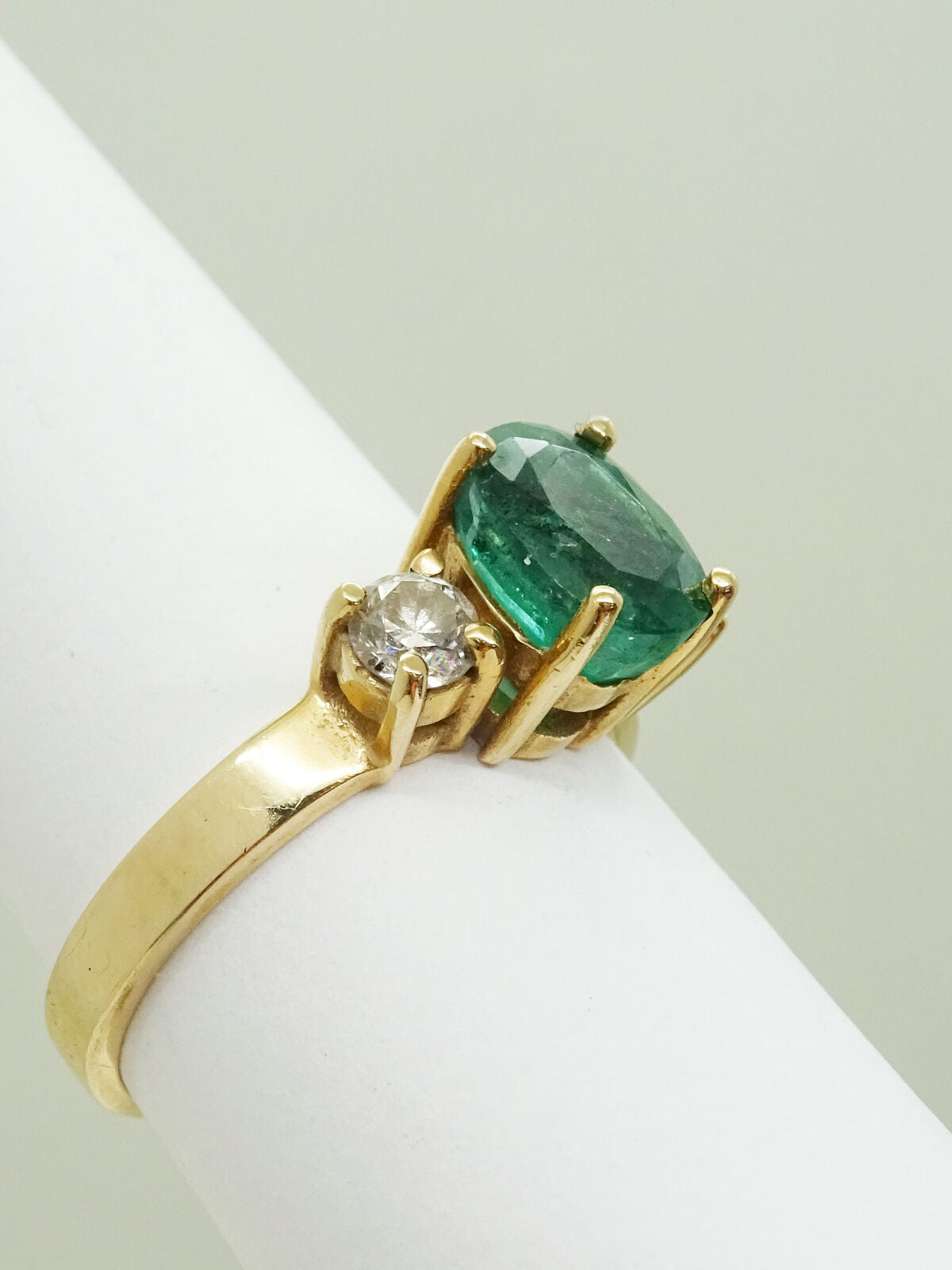 1.62ct tw Oval Natural Emerald & Diamond Accent Ring 14k Gold Size 6.5