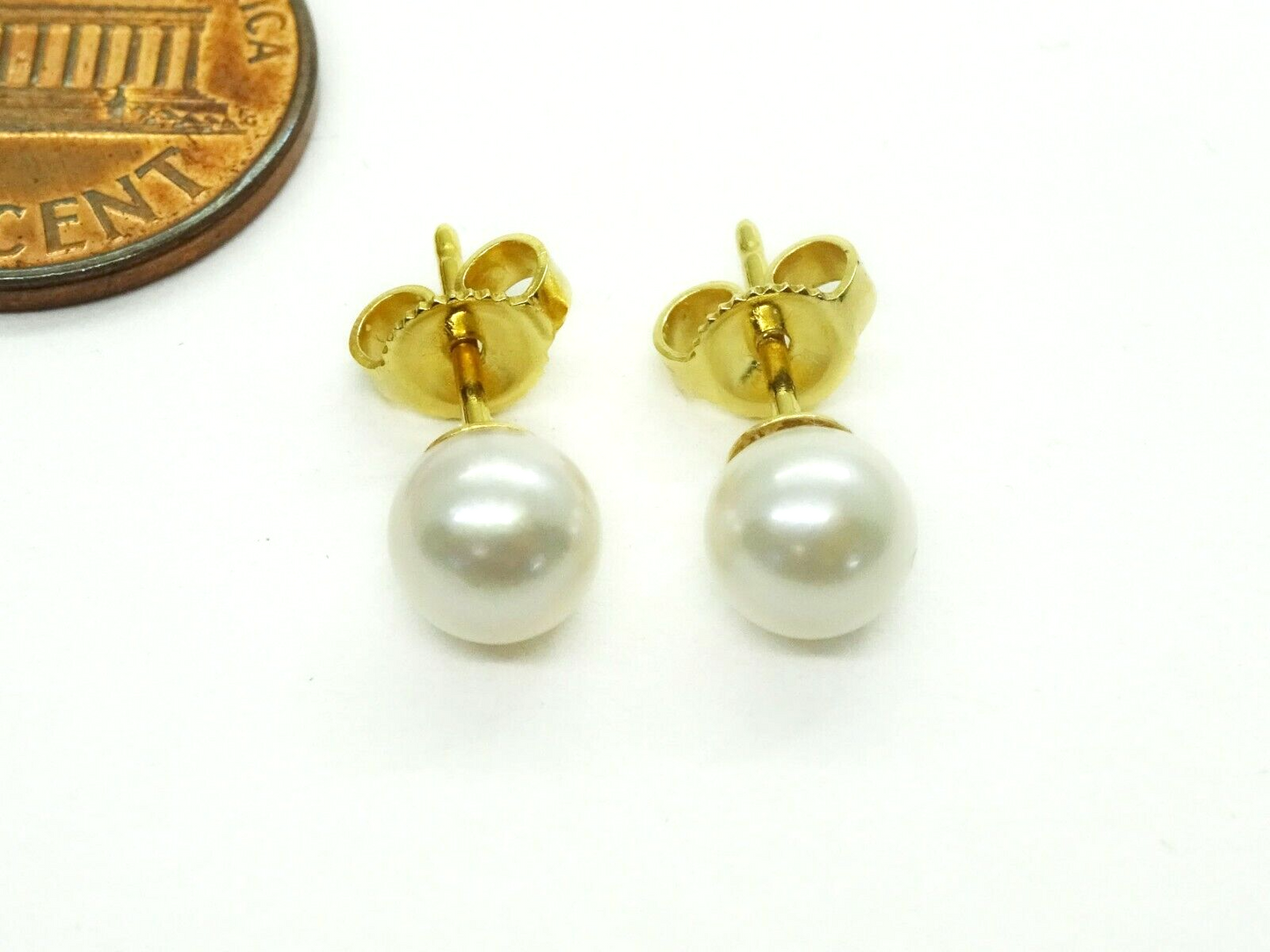 Estate Mikimoto 6mm Pearl Stud Earrings 18k Gold