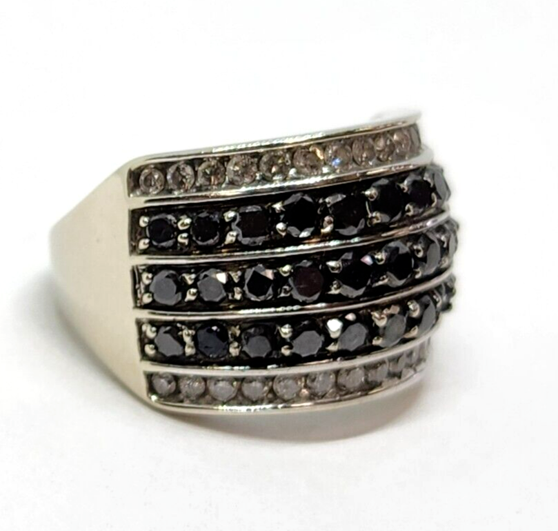 2ct tw Black & White Diamond 10k White Gold Ring, Size 7.25