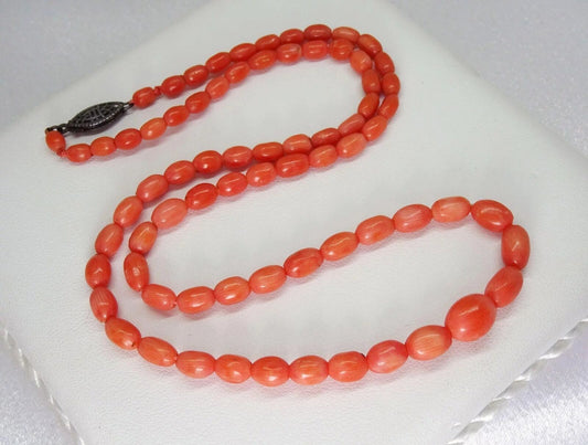 Vintage Natural Graduated Coral Bead Necklace Sterling Filigree Clasp