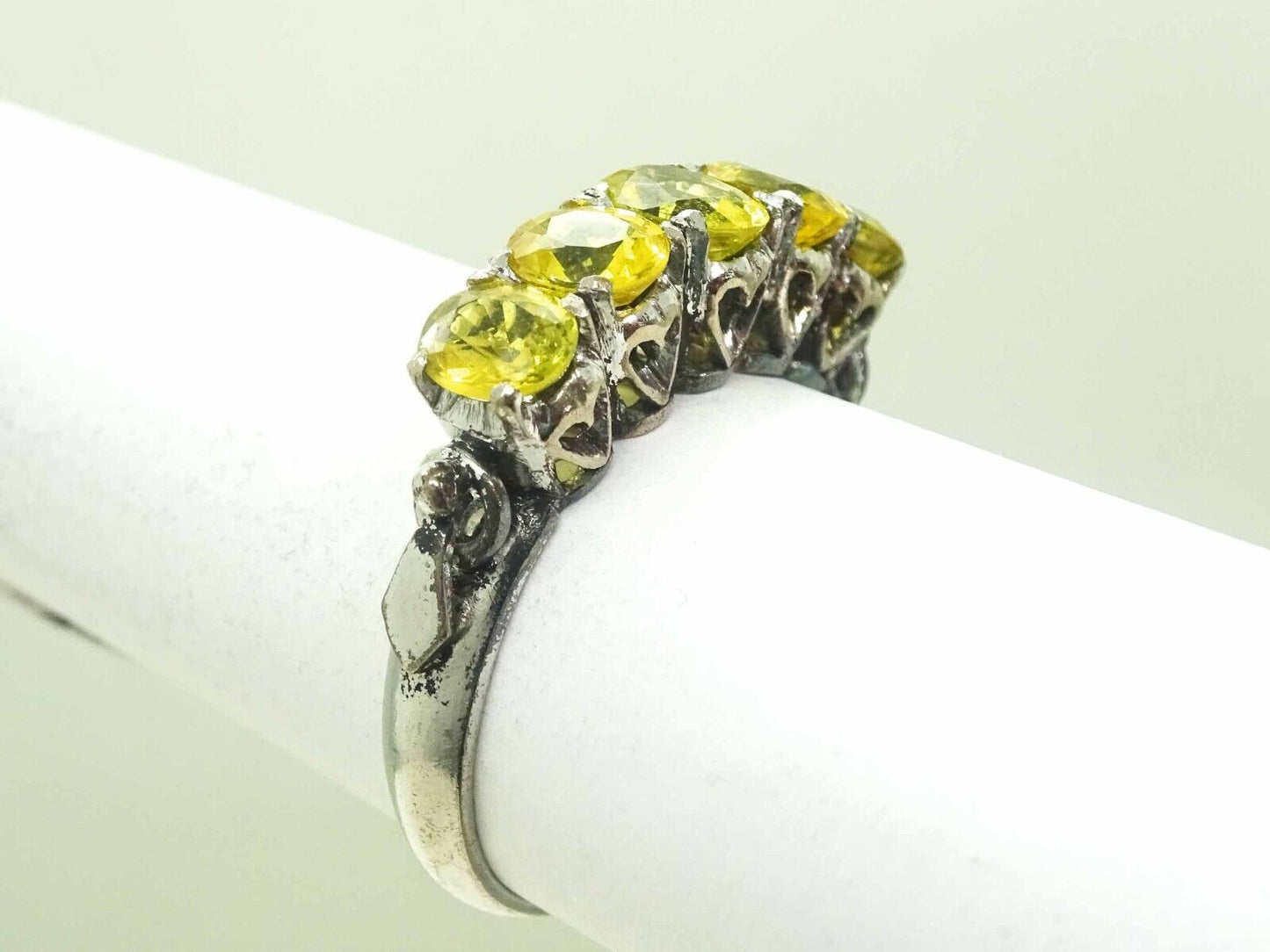 Ladies Natural Yellow Sapphire Openwork Filigree Ring 18k White Gold Size 7.5