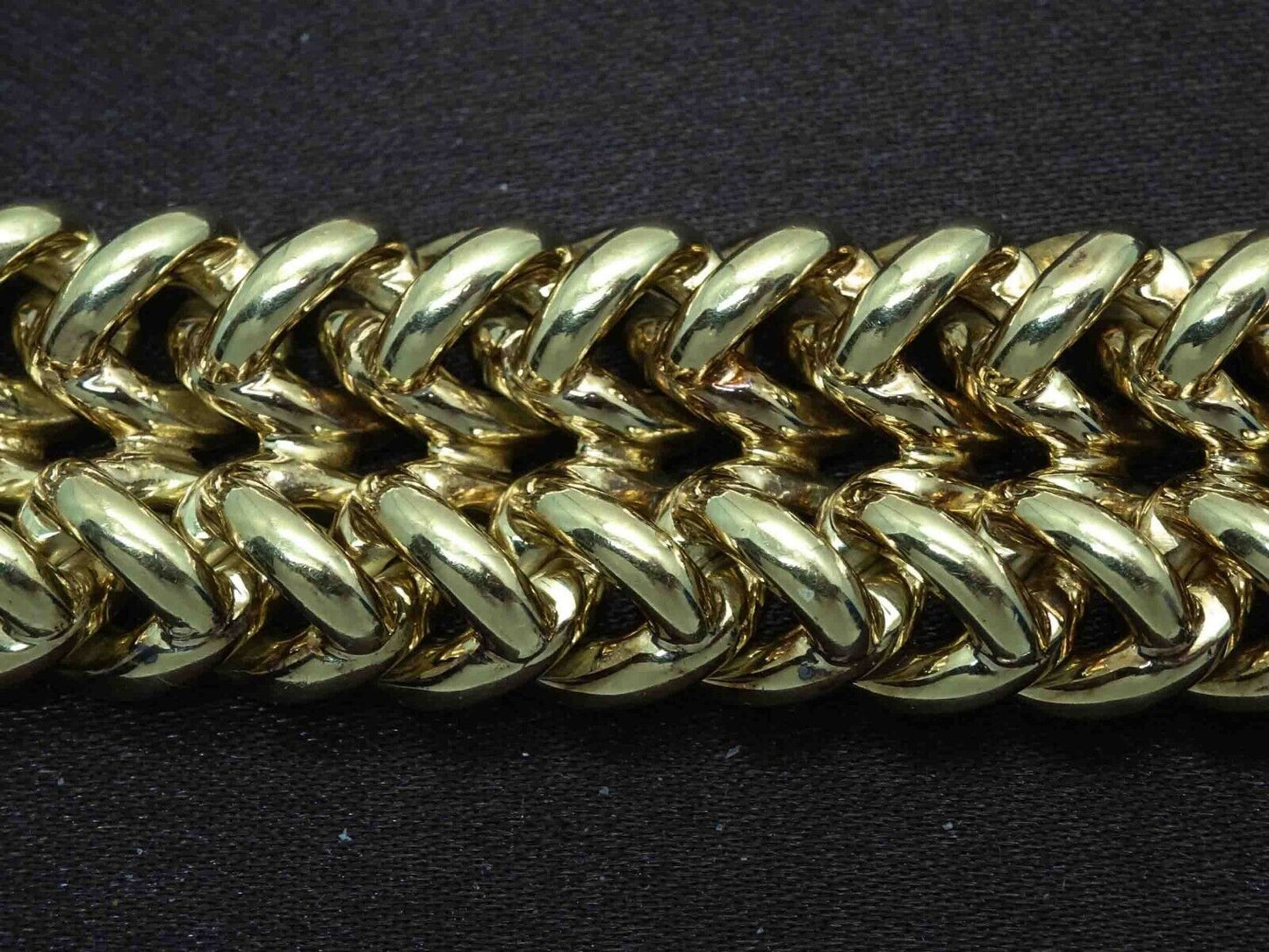 18mm Wide 6mm Thick Bracelet 14k Gold 8" Long 51.9 Grams