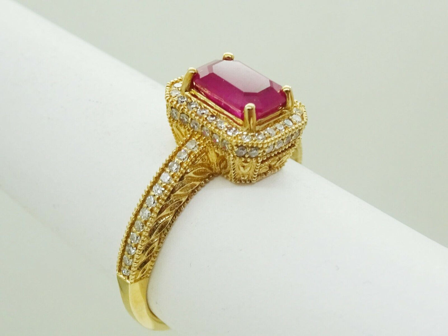 Effy Ruby Royale 1.30ct tw Ruby & Diamond Halo Ring 14k Gold Size 7