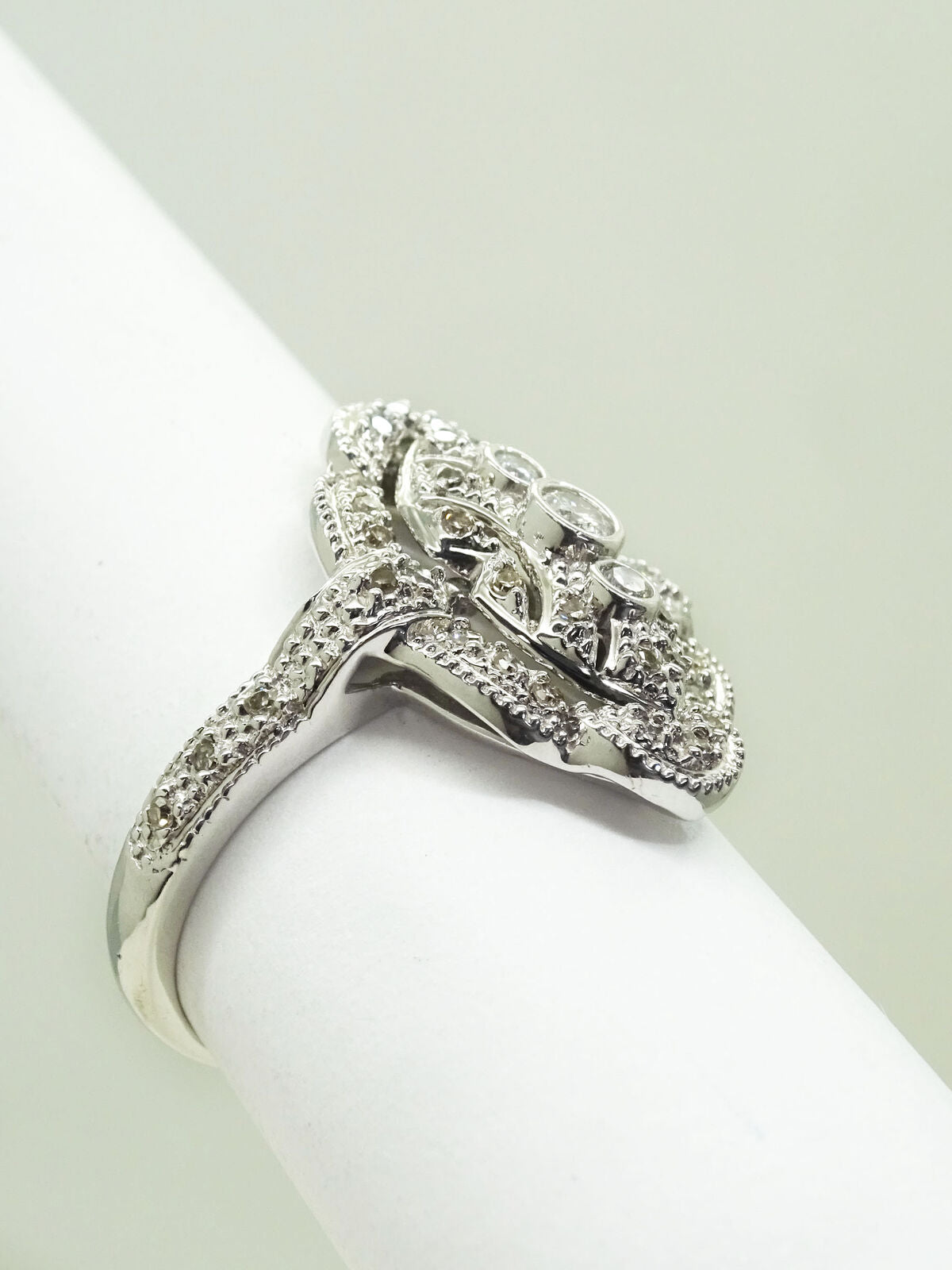 0.38ct tw Earth Mined Diamond Ring 14k White Gold Size 7.25