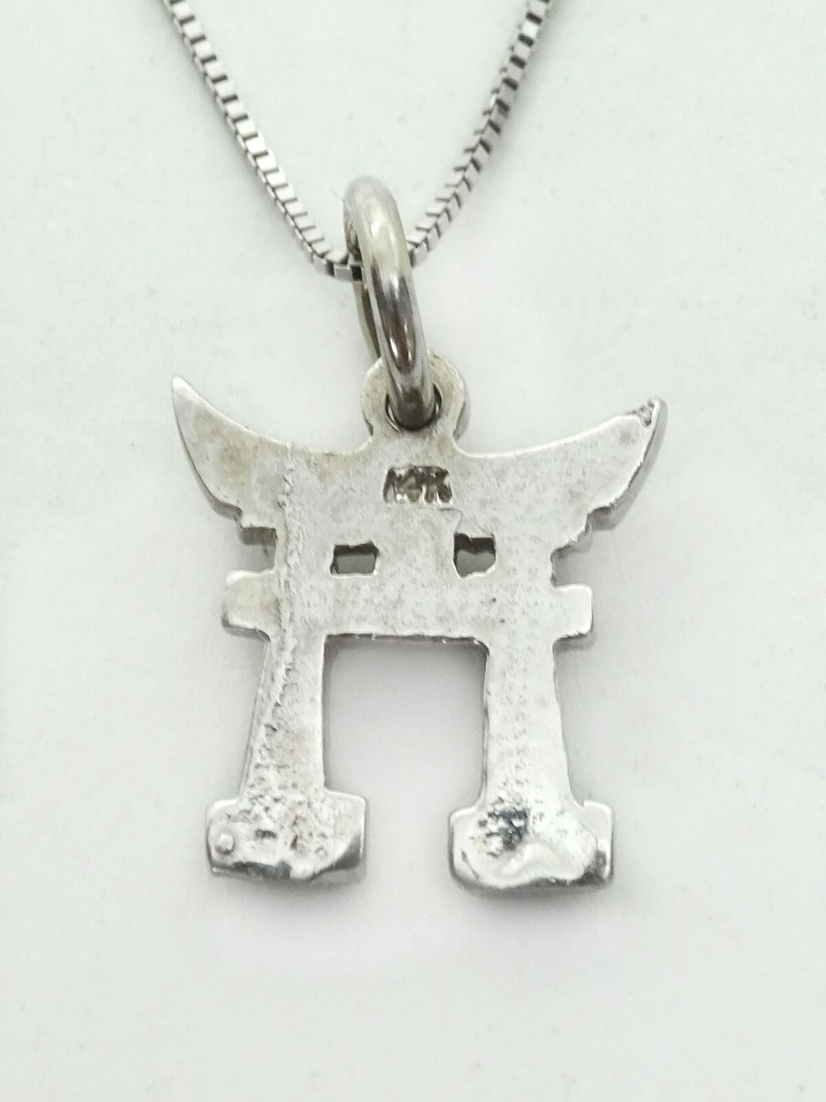 Shrine Gate Pendant Charm Chain Necklace 14k White Gold 18.5"