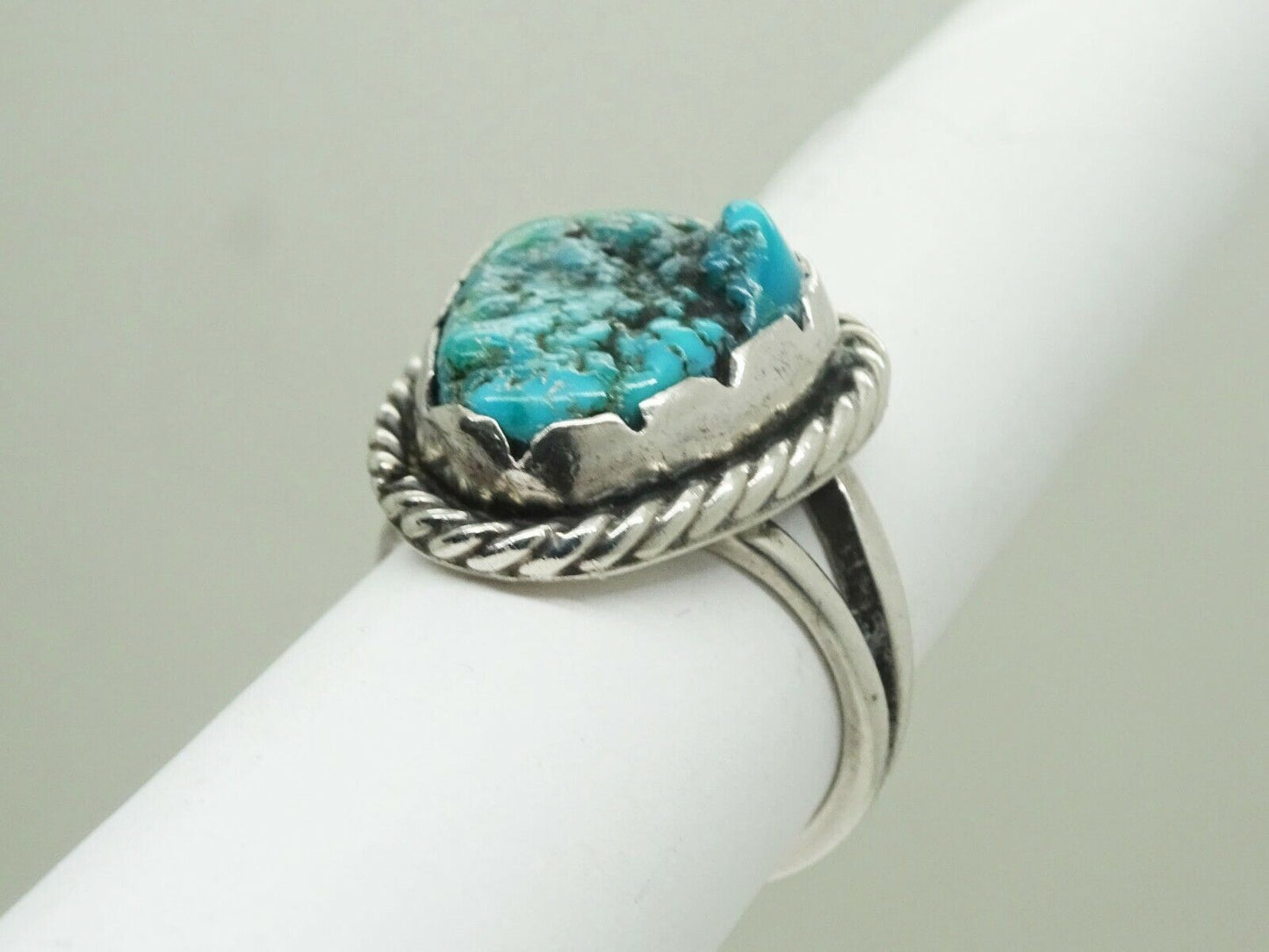 Southwestern Turquoise Nugget Split Shank Ring Sterling Silver Size 6.75