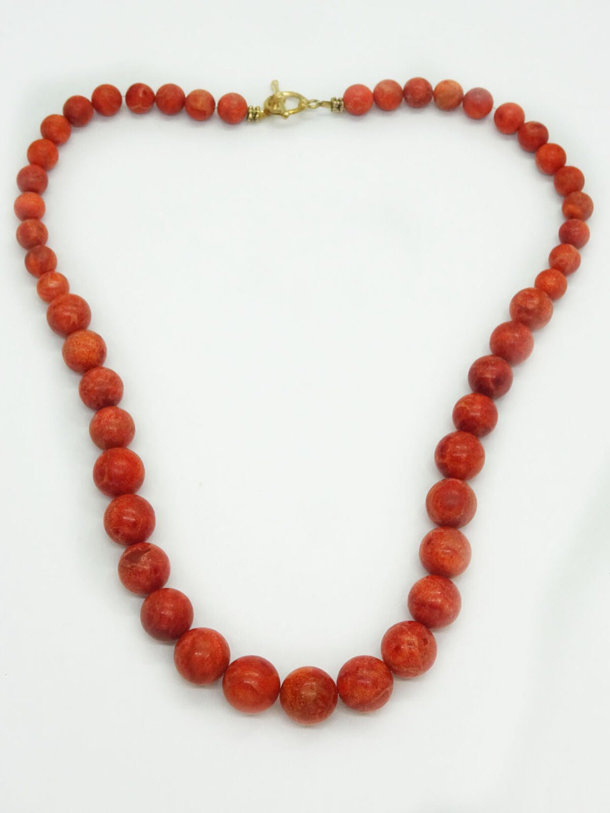 Red Coral Graduated Round Bead Necklace 19" Vermeil Toggle Clasp