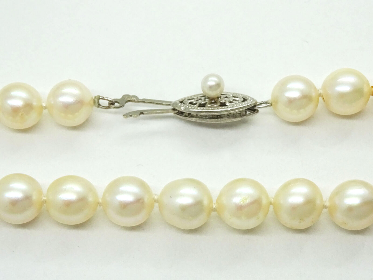 Vintage Imperial Cultured Pearls 7mm Bead Choker Necklace 14k White Gold 15.5"
