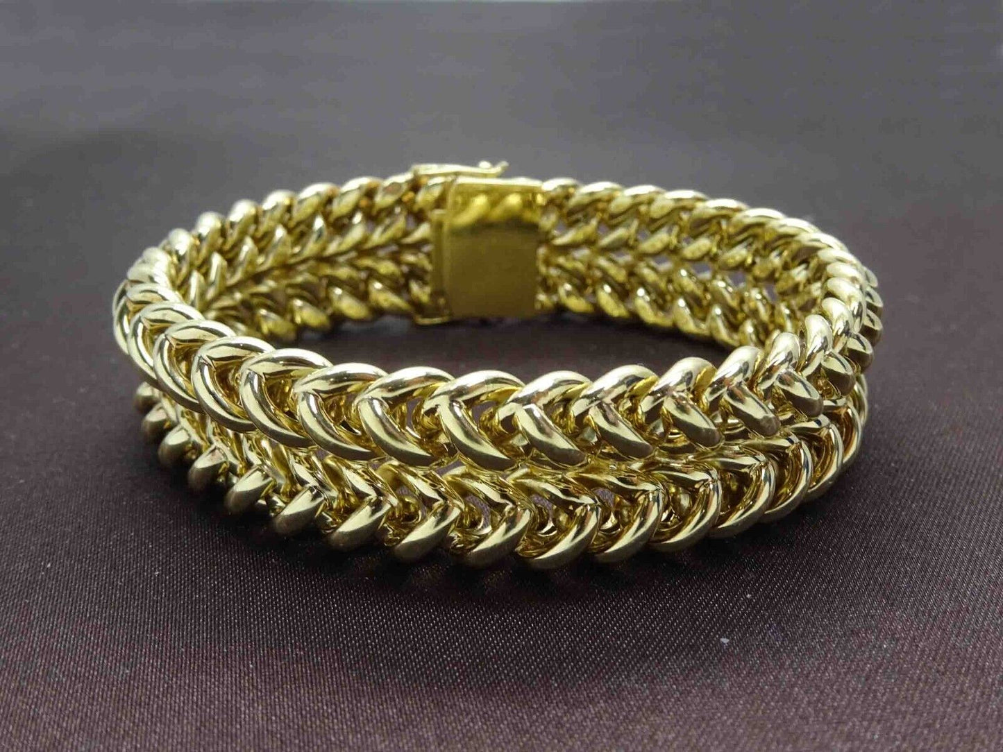 18mm Wide 6mm Thick Bracelet 14k Gold 8" Long 51.9 Grams