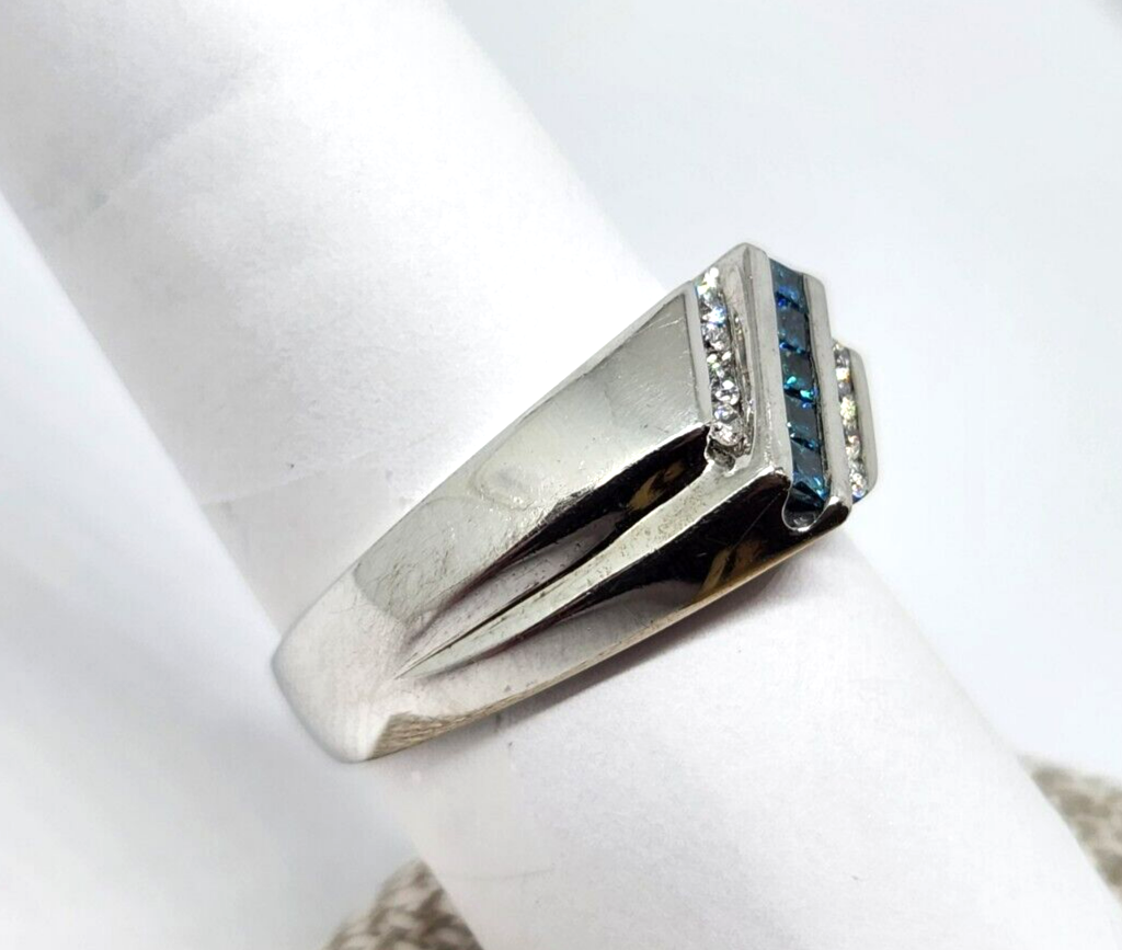 Men's 14k White Gold 0.5ct tw Princess Cut Blue  & White Diamond Ring, Size 12