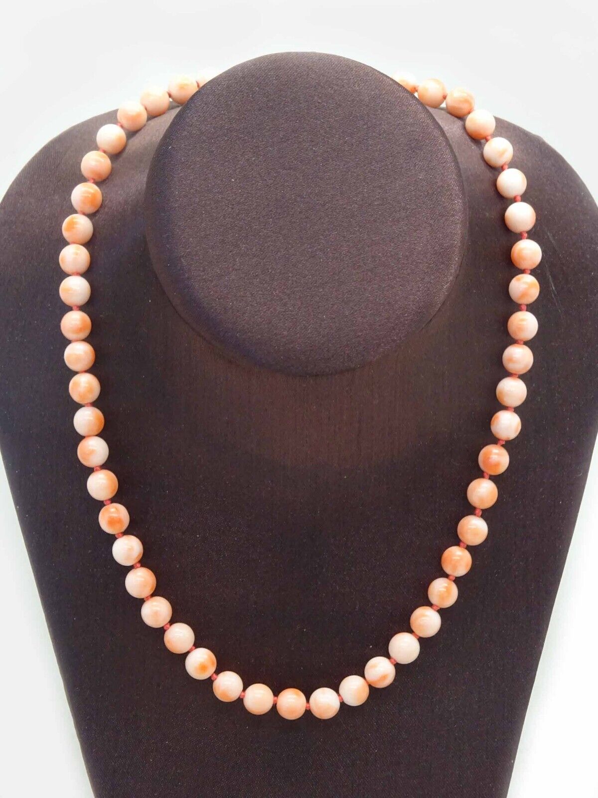 Estate 7.5mm Coral Bead Necklace 14k Gold Filigree Clasp 17" 31g