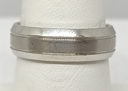 Helzberg Signature Palladium Knife Edge Wedding Band Size 6.5, 6mm