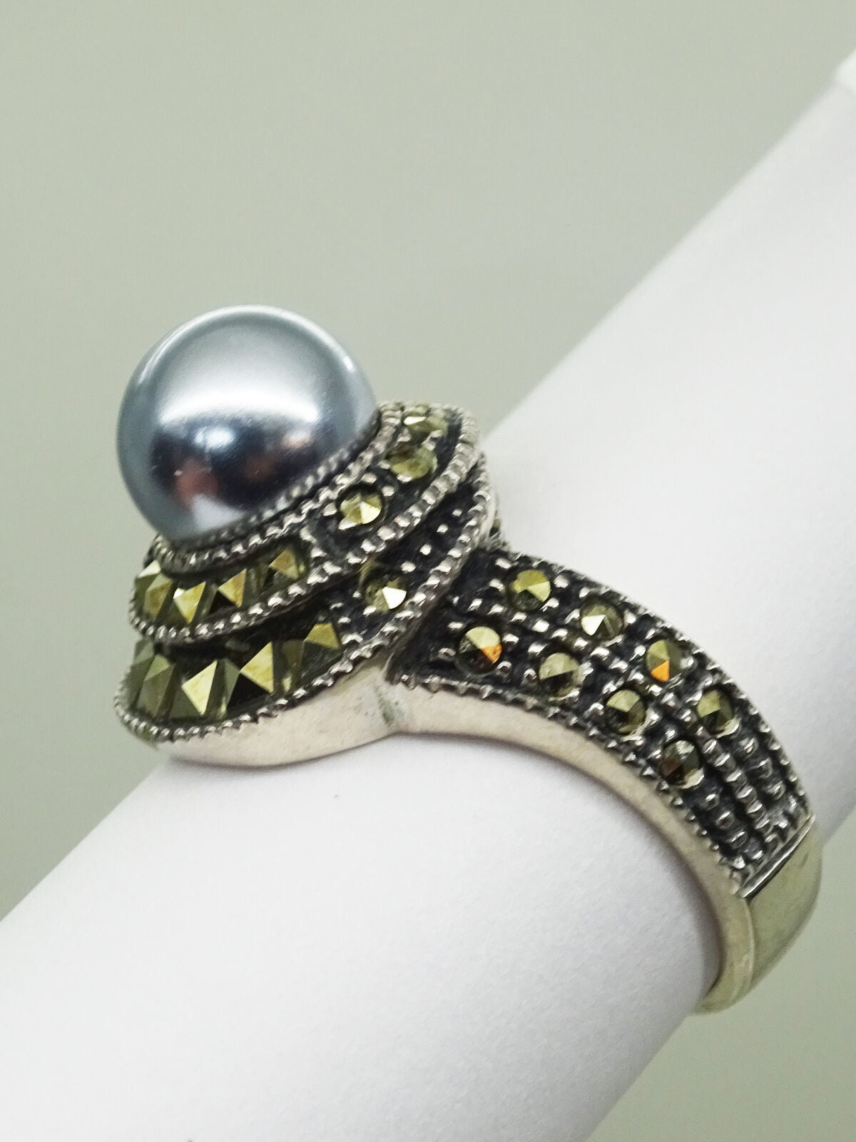 Judith Jack Sterling Silver Marcasite Gray Faux Pearl Ring Size 6.25