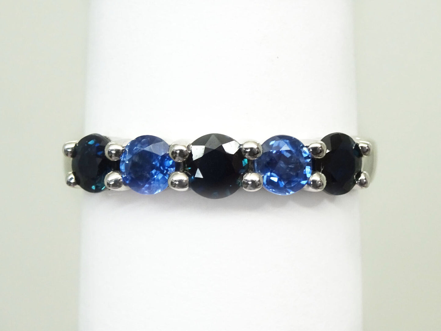 Natural Light & Dark Blue Sapphire Band Ring 14k White Gold Size 9.75