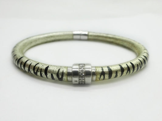 Designer SOHO Safari Tiger Sterling Silver Earth Mined Diamond Bangle Bracelet